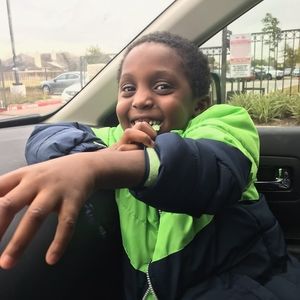 Meet your Posher, Lori